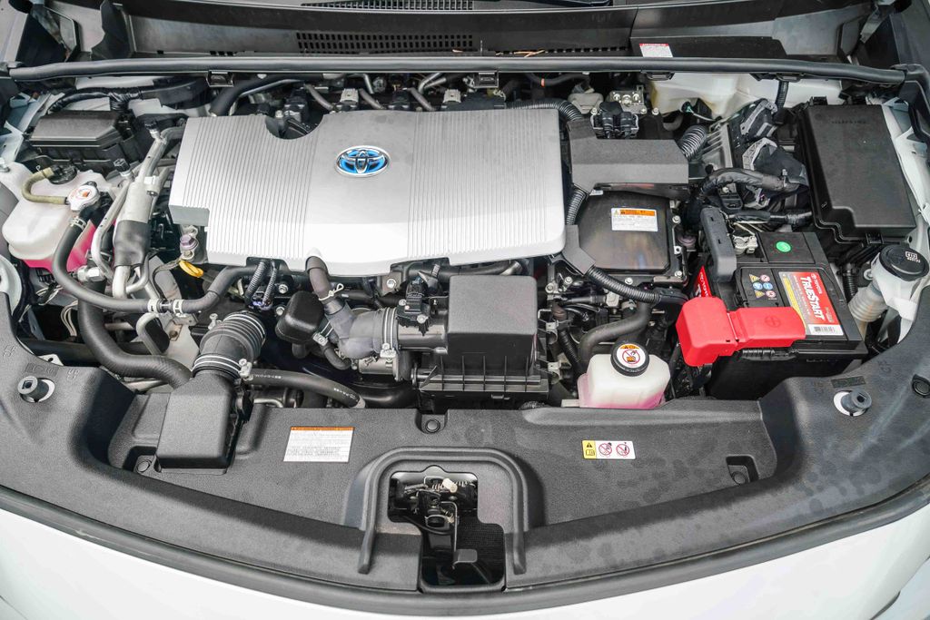 Thumbnail: 2021 Toyota Prius Prime - 8