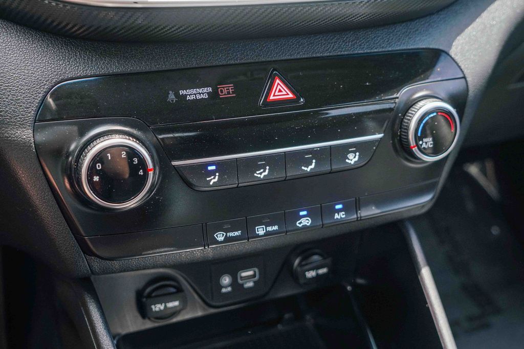 Thumbnail: 2020 Hyundai Tucson - 25