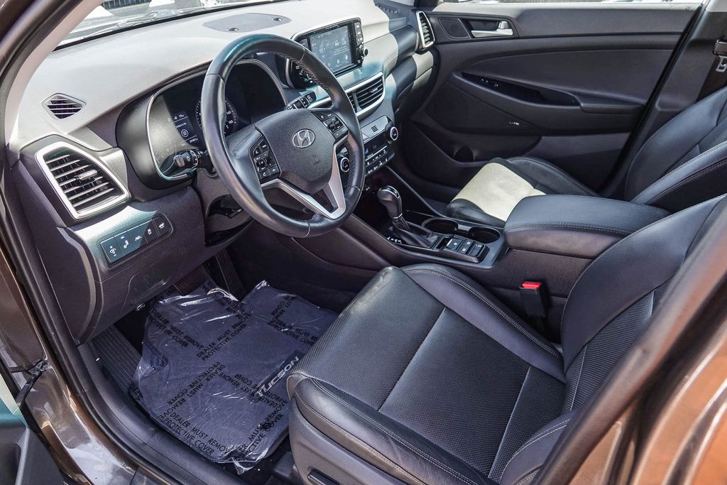 Thumbnail: 2020 Hyundai Tucson - 10