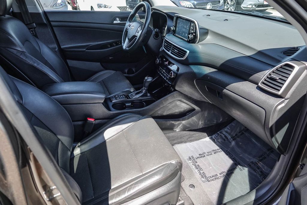 Thumbnail: 2020 Hyundai Tucson - 9