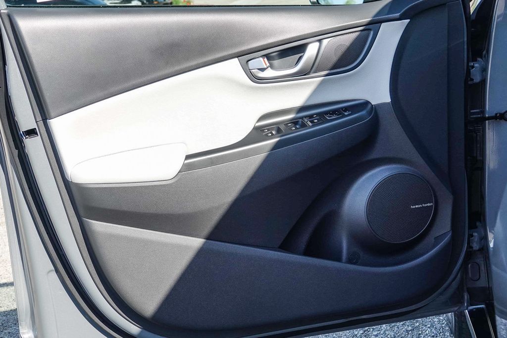 Thumbnail: 2023 Hyundai Kona - 22