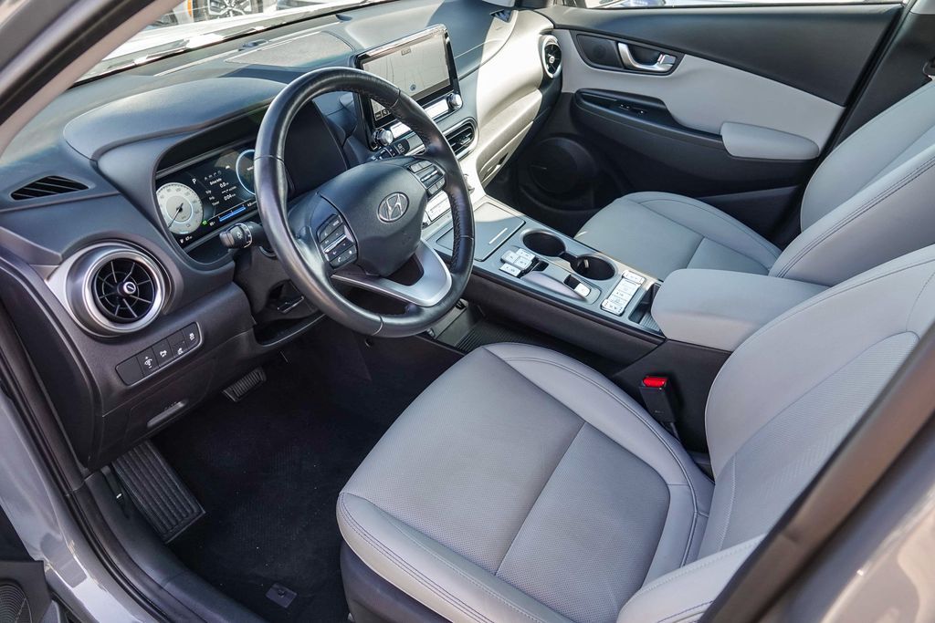 Thumbnail: 2023 Hyundai Kona - 10