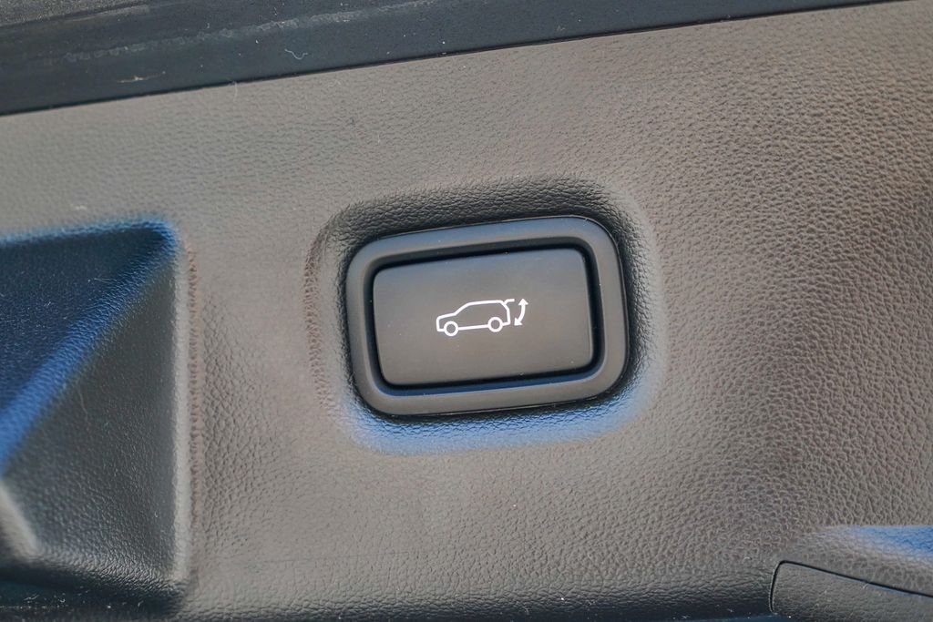Thumbnail: 2023 Hyundai Ioniq 5 - 27