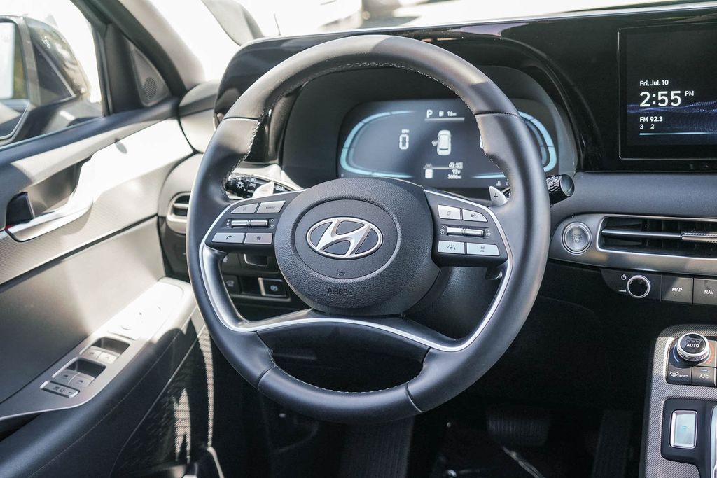 Thumbnail: 2025 Hyundai Palisade - 7