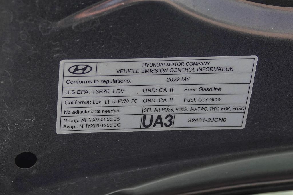 Thumbnail: 2022 Hyundai Elantra - 16