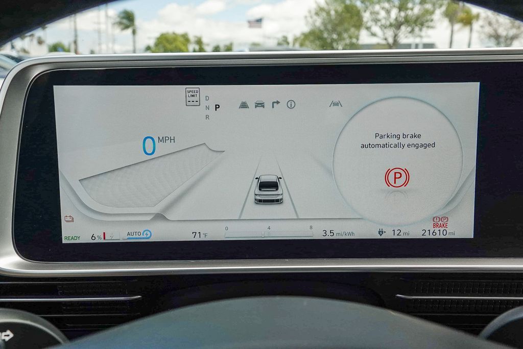 Thumbnail: 2023 Hyundai Ioniq 6 - 27