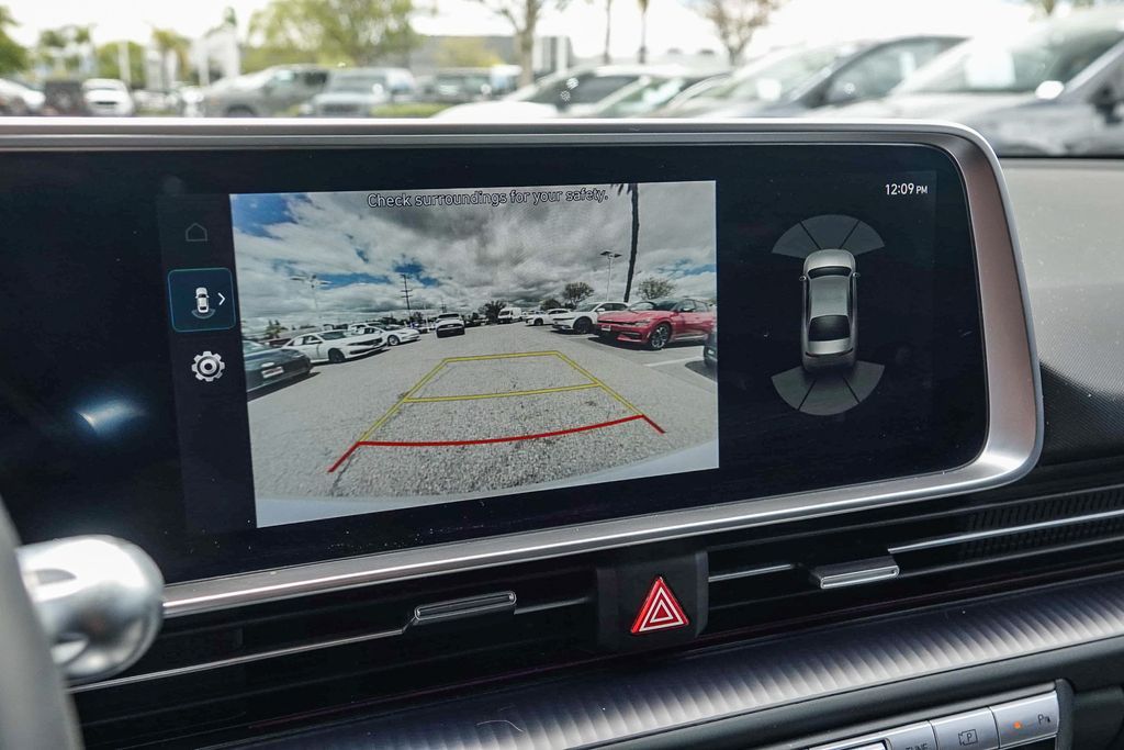 Thumbnail: 2023 Hyundai Ioniq 6 - 27