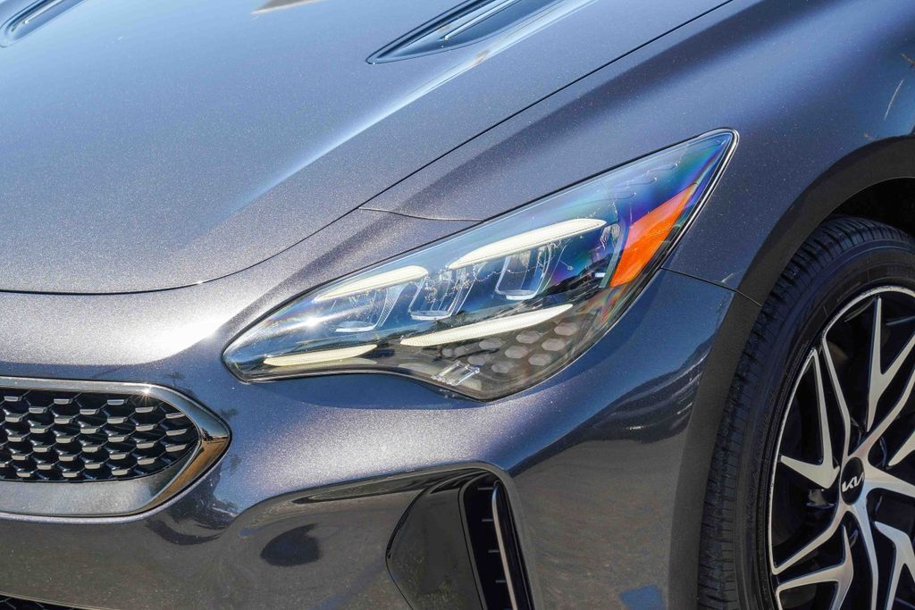 Thumbnail: 2022 Kia Stinger - 20