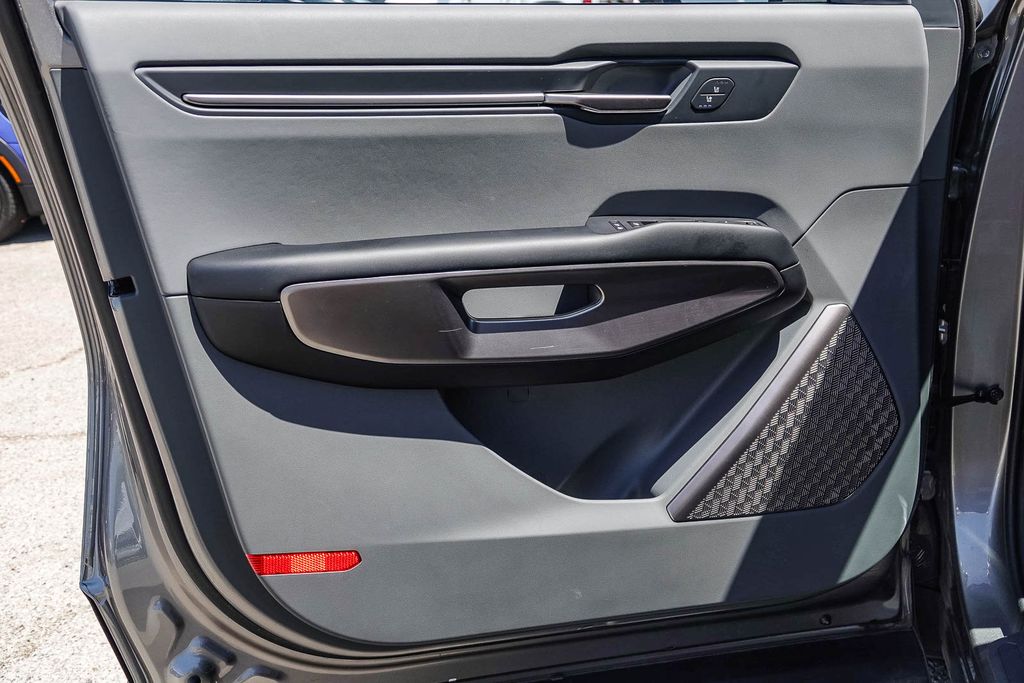 Thumbnail: 2024 Kia EV9 - 22