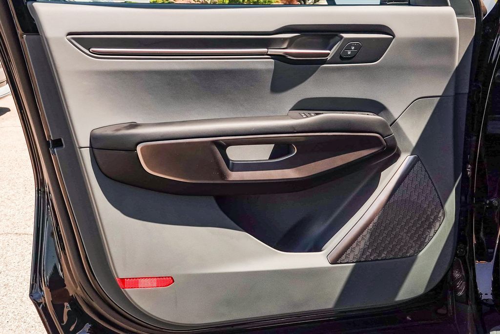 Thumbnail: 2024 Kia EV9 - 22