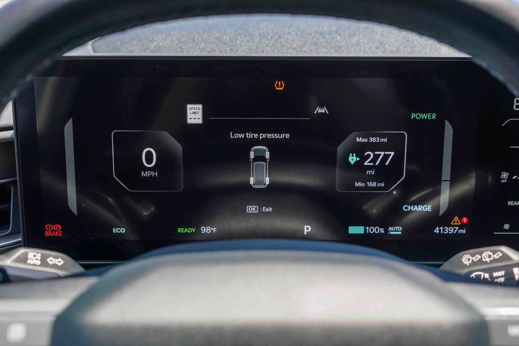 Thumbnail: 2024 Kia EV9 - 12