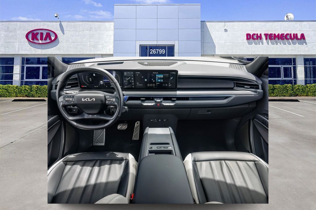Thumbnail: 2024 Kia EV9 - 2