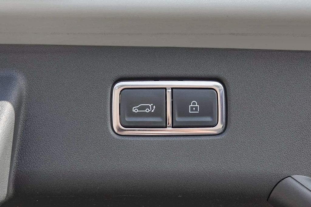 Thumbnail: 2024 Kia EV9 - 27