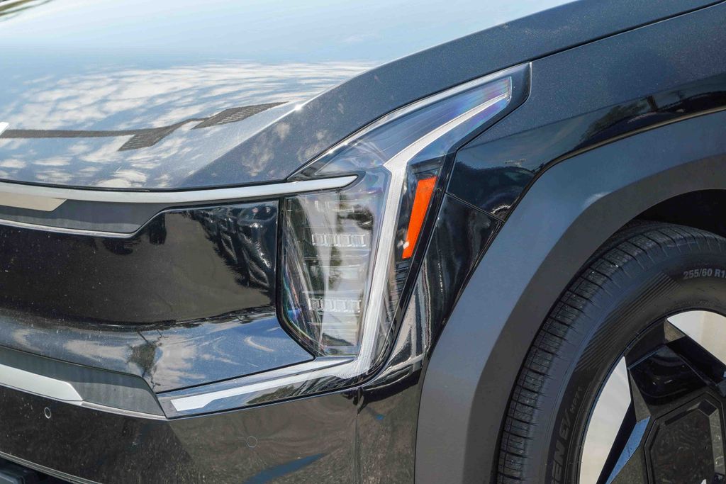 Thumbnail: 2024 Kia EV9 - 19