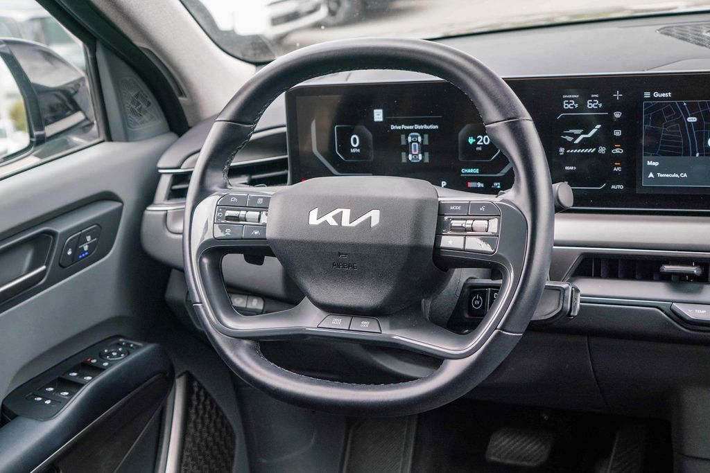 Thumbnail: 2024 Kia EV9 - 8