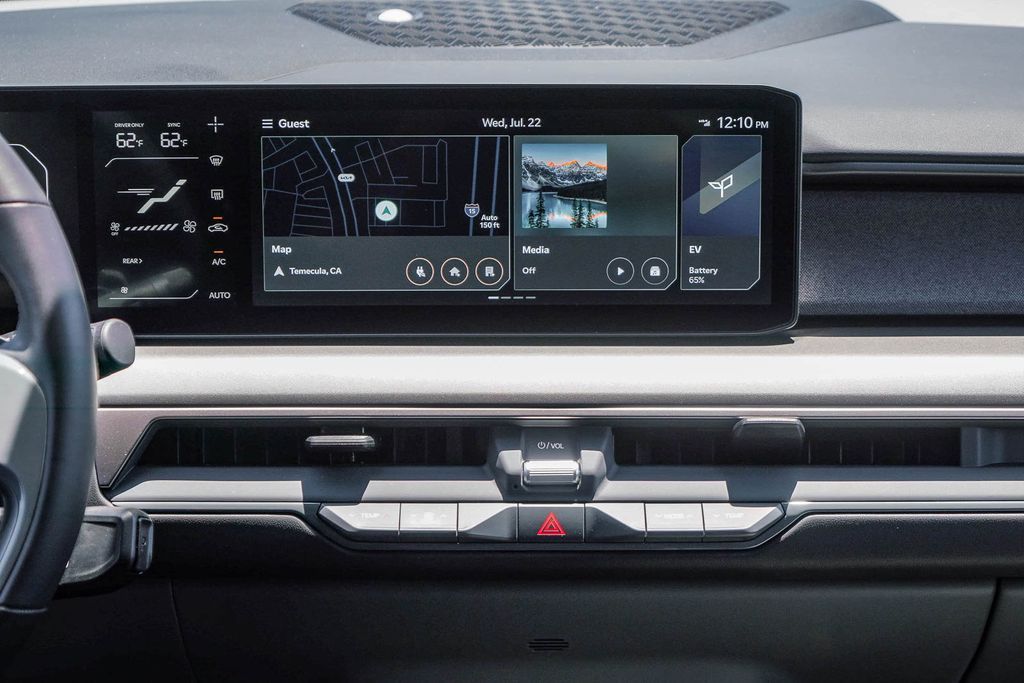 Thumbnail: 2024 Kia EV9 - 11