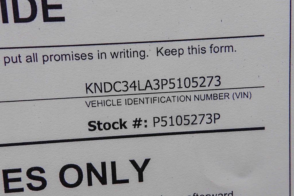 Thumbnail: 2023 Kia EV6 - 28