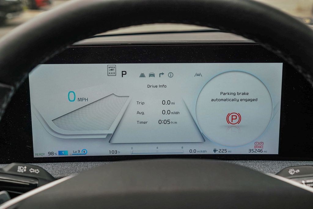 Thumbnail: 2023 Kia EV6 - 26