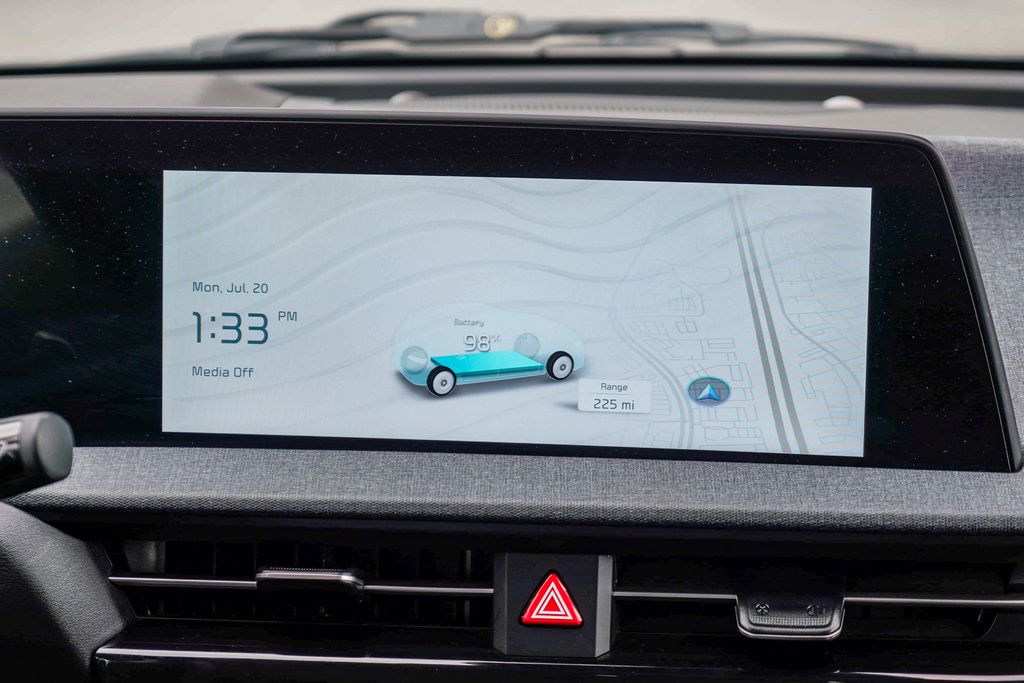 Thumbnail: 2023 Kia EV6 - 21