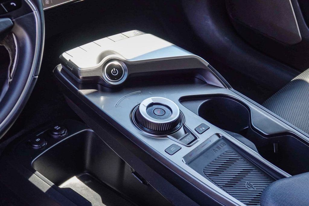 Thumbnail: 2023 Kia EV6 - 12