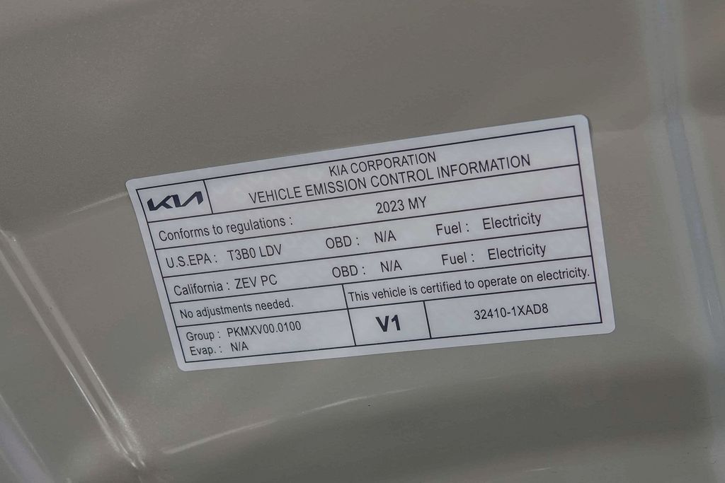Thumbnail: 2023 Kia EV6 - 15