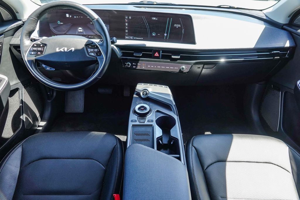 Thumbnail: 2023 Kia EV6 - 2
