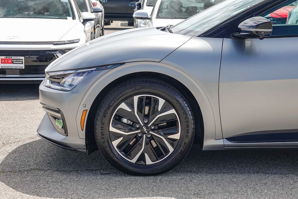 Thumbnail: 2023 Kia EV6 - 5
