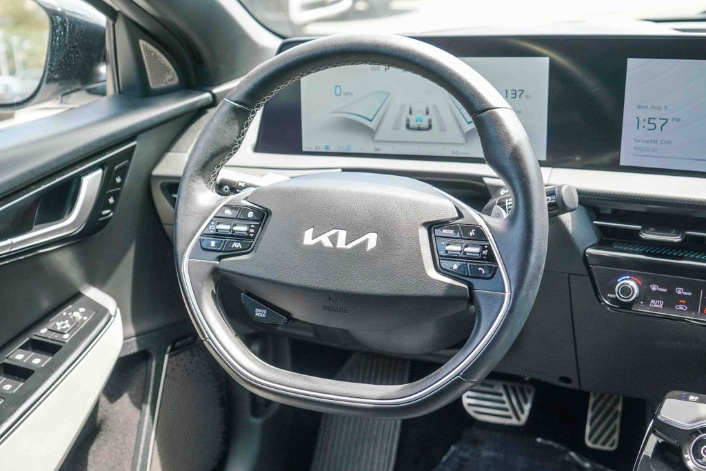 Thumbnail: 2023 Kia EV6 - 7
