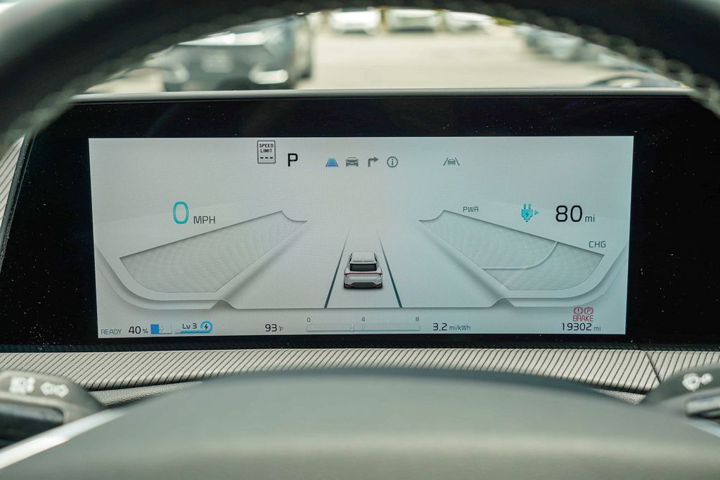 Thumbnail: 2023 Kia EV6 - 26