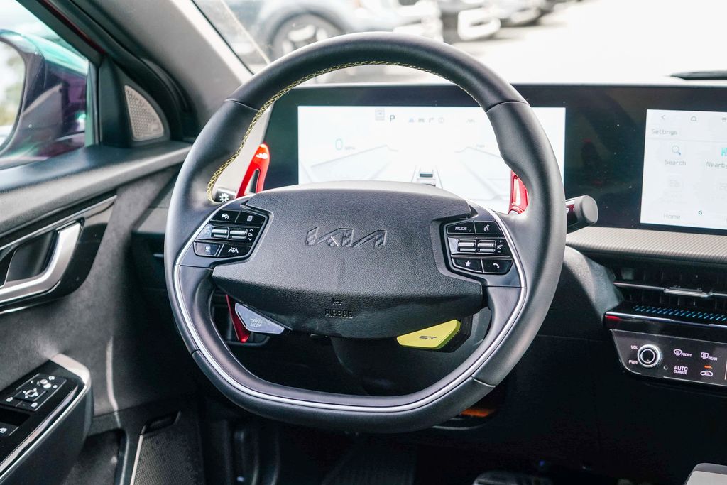 Thumbnail: 2023 Kia EV6 - 7