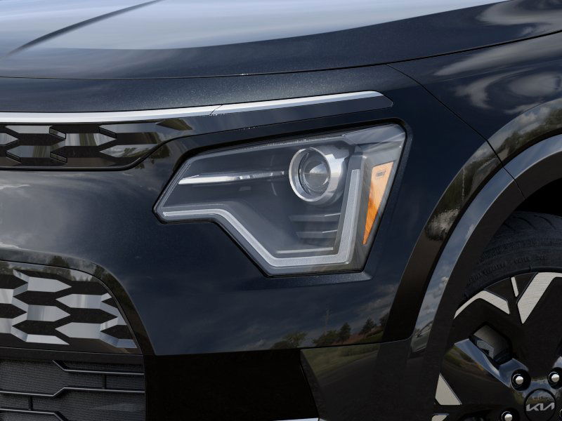 Thumbnail: 2025 Kia Niro - 18