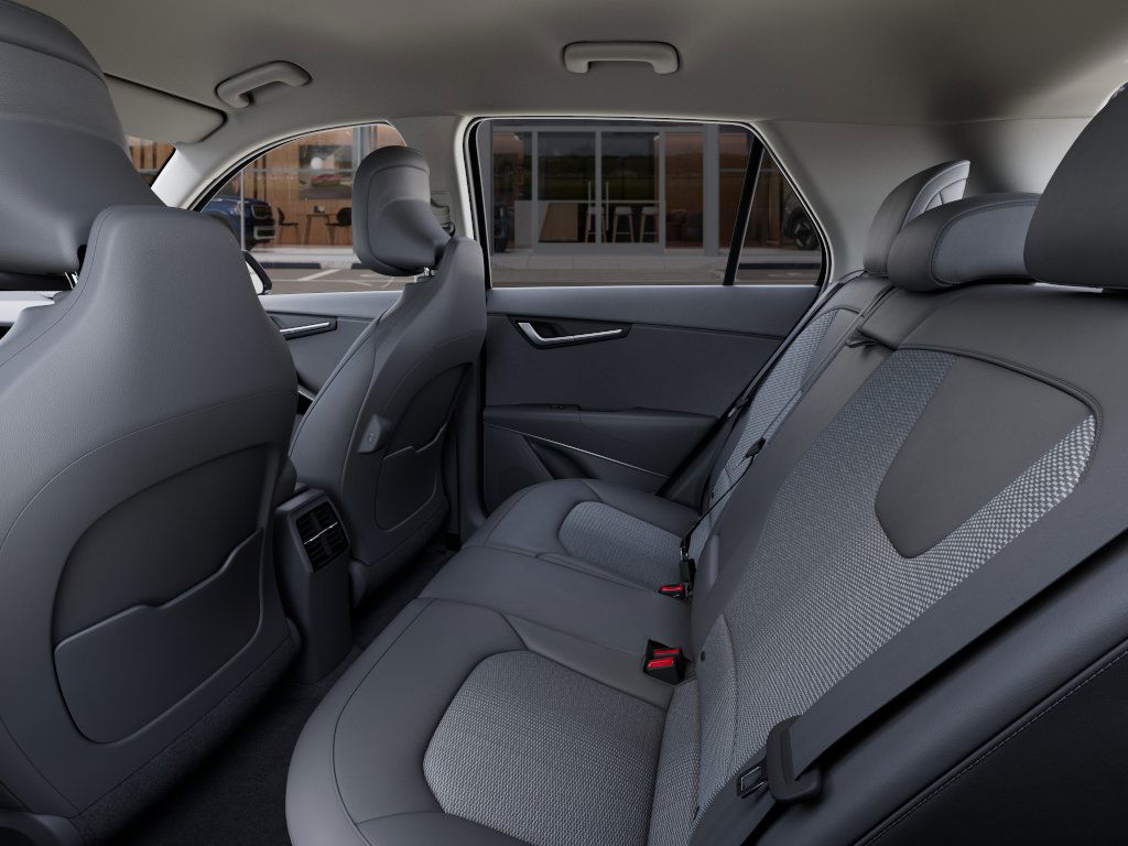 Thumbnail: 2025 Kia Niro - 22