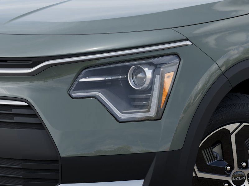 2025 Kia Niro EX 18