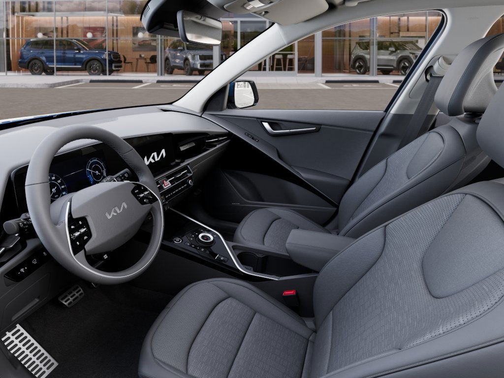 Thumbnail: 2025 Kia Niro - 9
