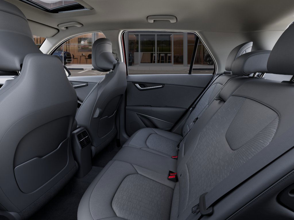 2025 Kia Niro SX 21