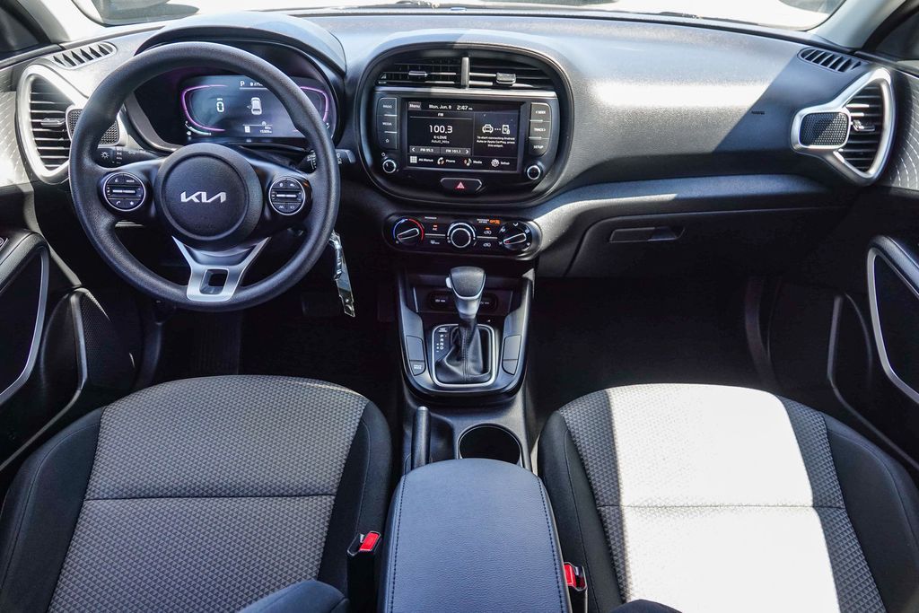 Thumbnail: 2023 Kia Soul - 2