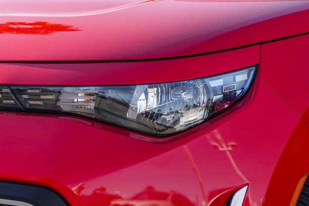 Thumbnail: 2023 Kia Soul - 21