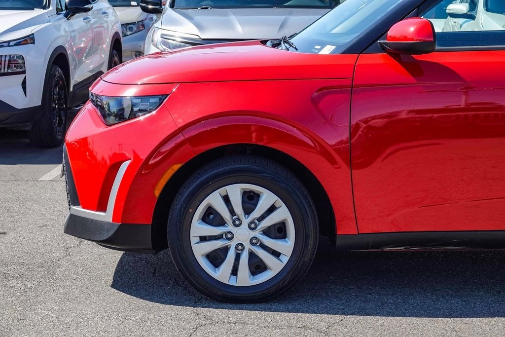 2023 Kia Soul LX 5