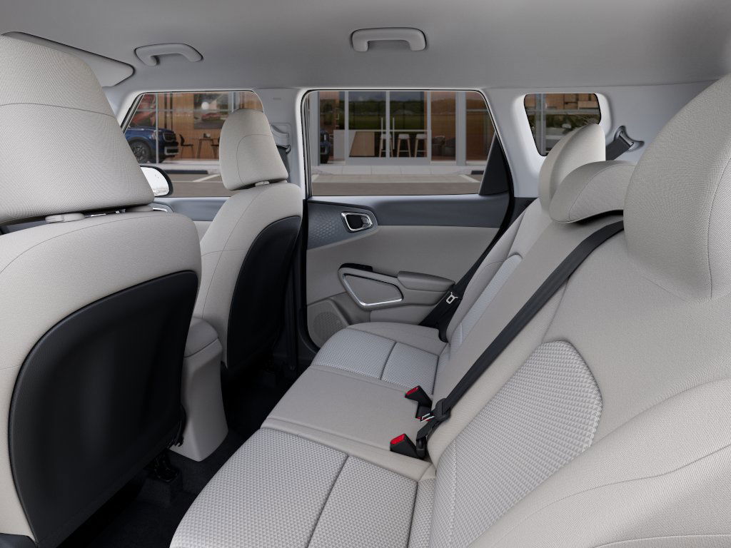 2025 Kia Soul LX 9