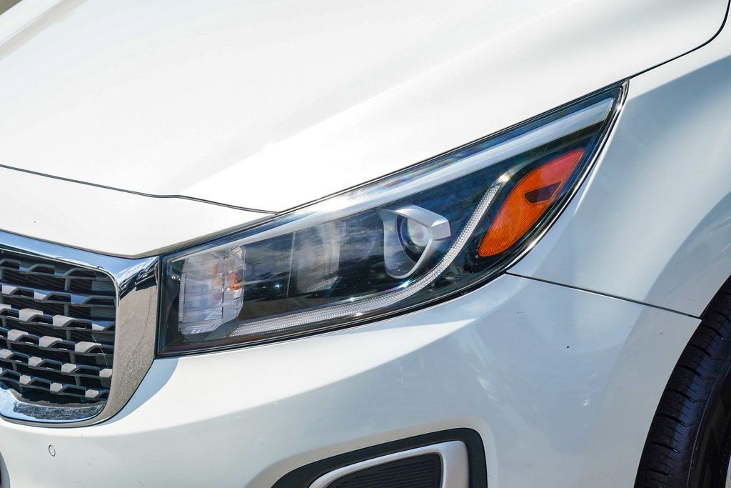 Thumbnail: 2020 Kia Sedona - 19