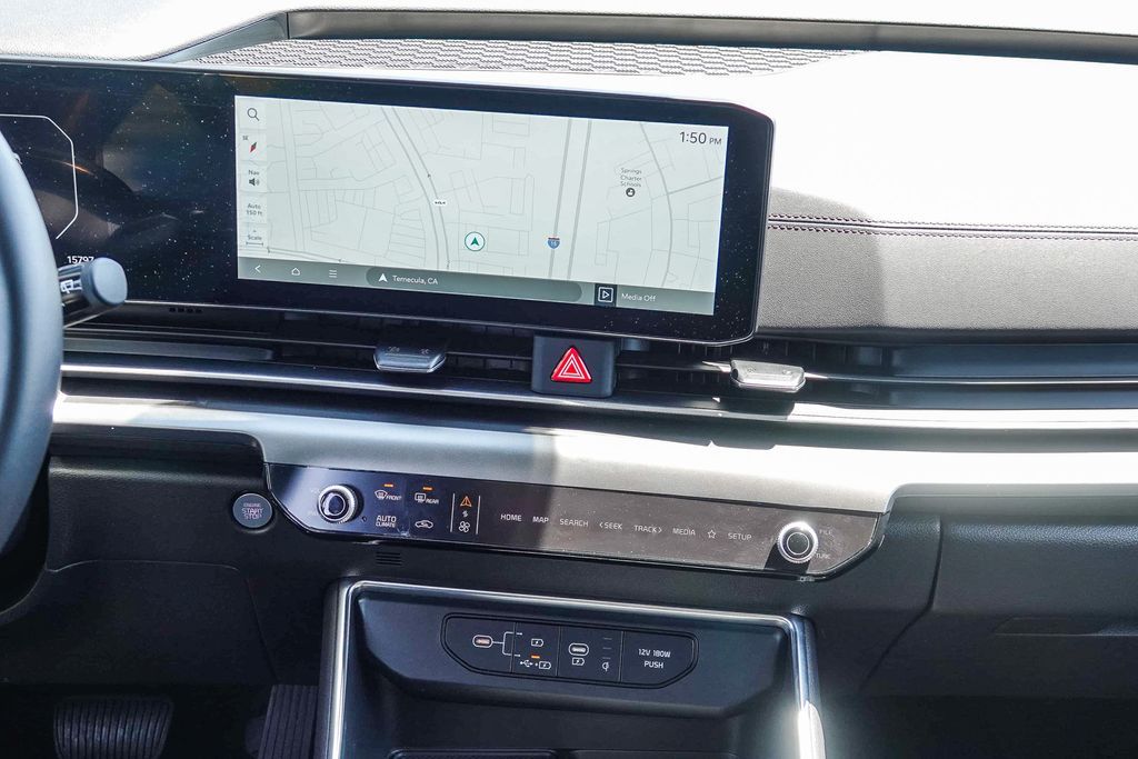 Thumbnail: 2025 Kia Carnival - 12