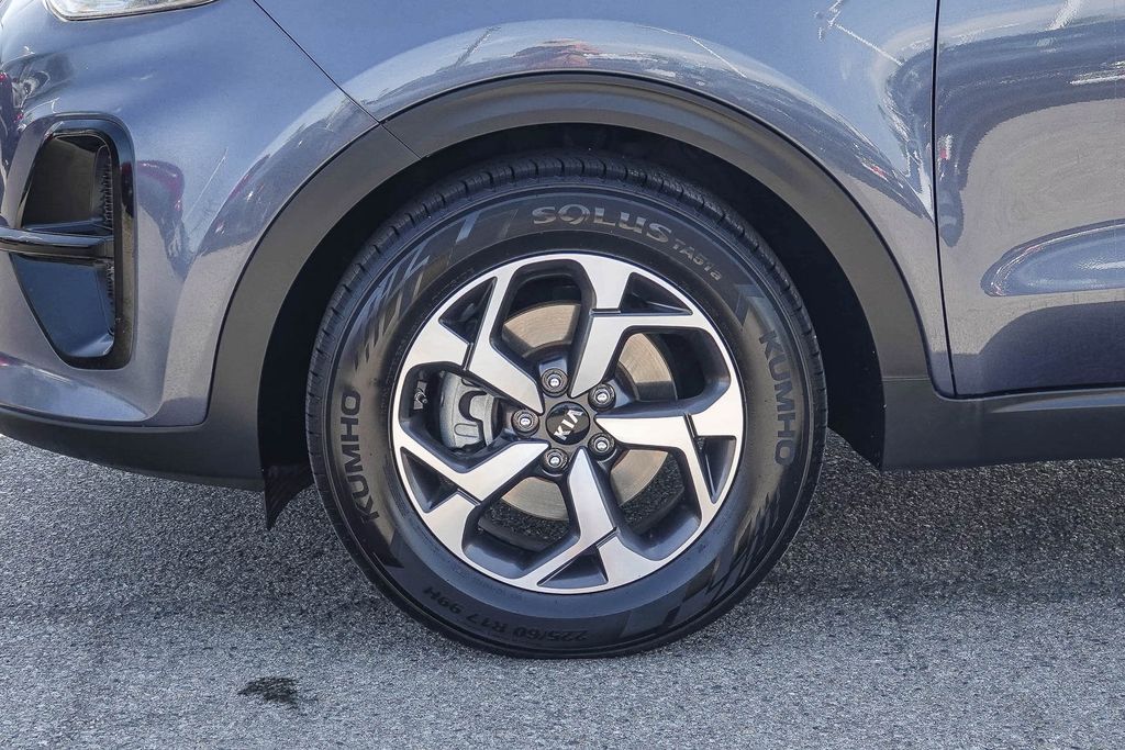 Thumbnail: 2020 Kia Sportage - 21