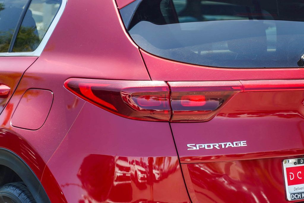 Thumbnail: 2020 Kia Sportage - 19