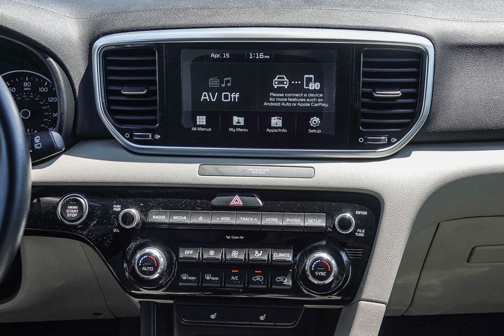 Thumbnail: 2020 Kia Sportage - 11