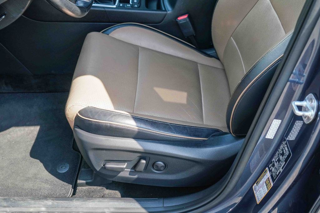 Thumbnail: 2021 Kia Sportage - 25