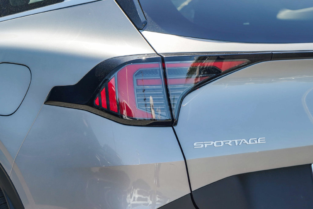 Thumbnail: 2026 Kia Sportage - 19