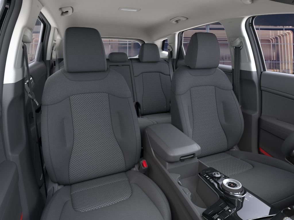 2025 Kia Sportage LX 8