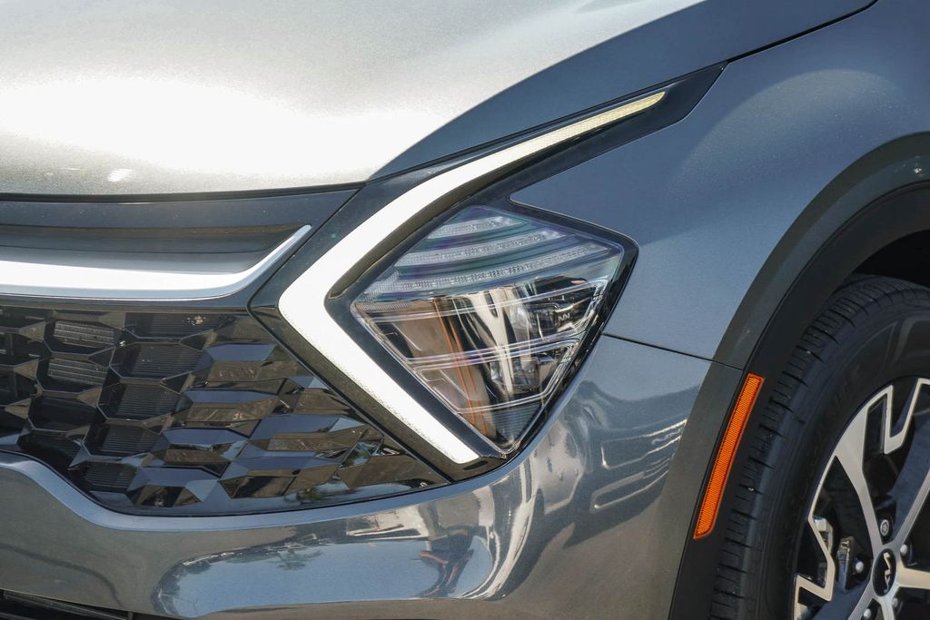 Thumbnail: 2025 Kia Sportage - 20