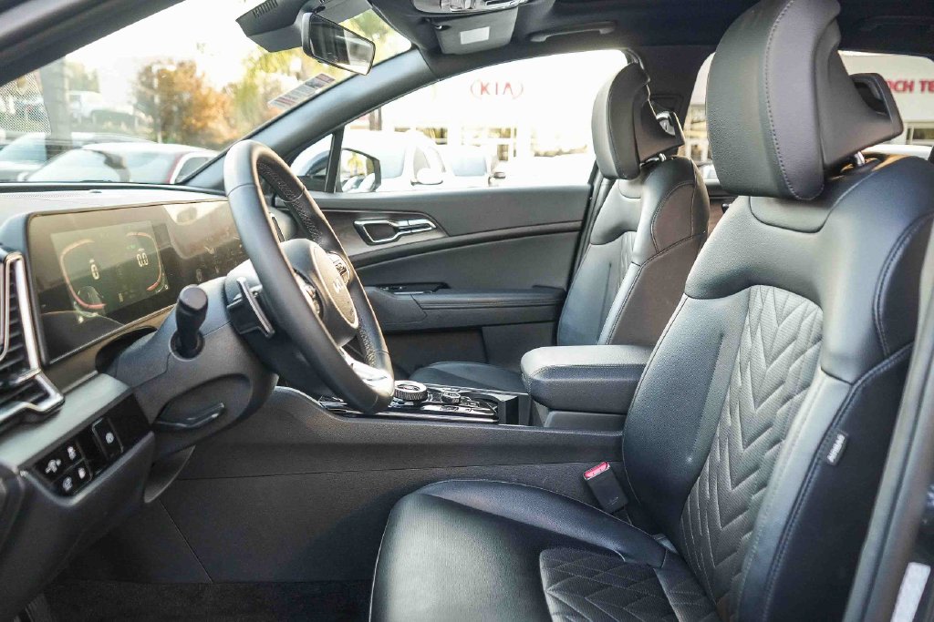Thumbnail: 2025 Kia Sportage - 11