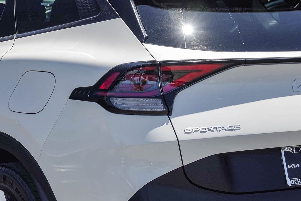 Thumbnail: 2024 Kia Sportage - 19